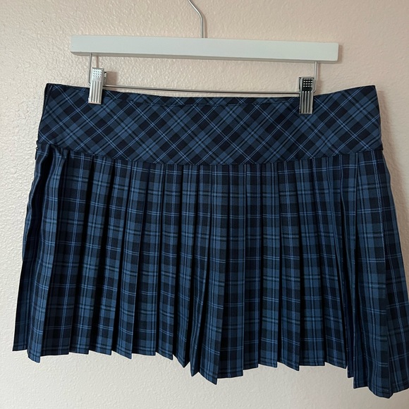 Steve Madden Plaid Cher Skirt Blue - Picture 2 of 3